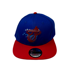 Hat-1077
