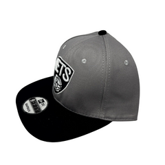 Hat-1080