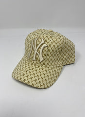 Hat-1668