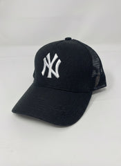 Hat-1399