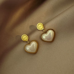 Pearl Heart Shape Earrings