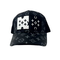 Hat-1233