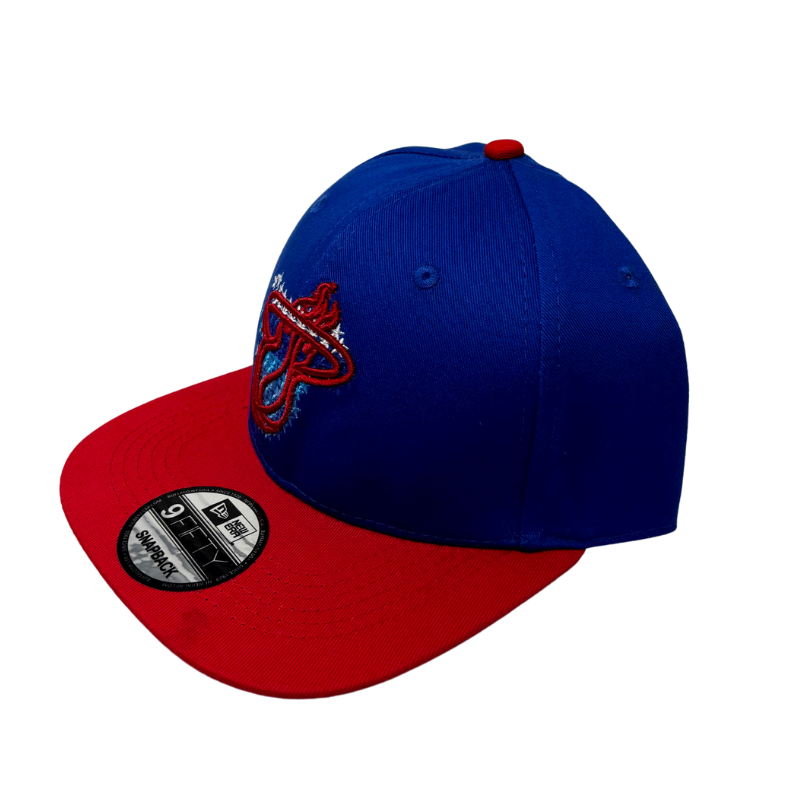 Hat-1077