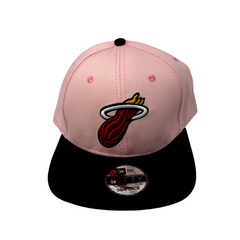 Hat-1084