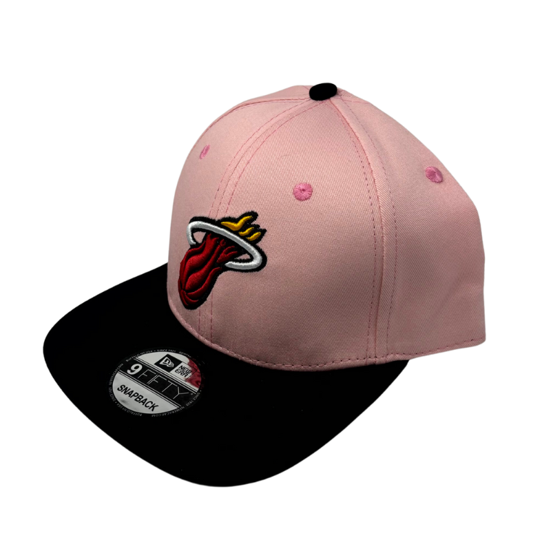 Hat-1084
