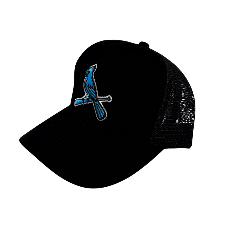 Hat-1023