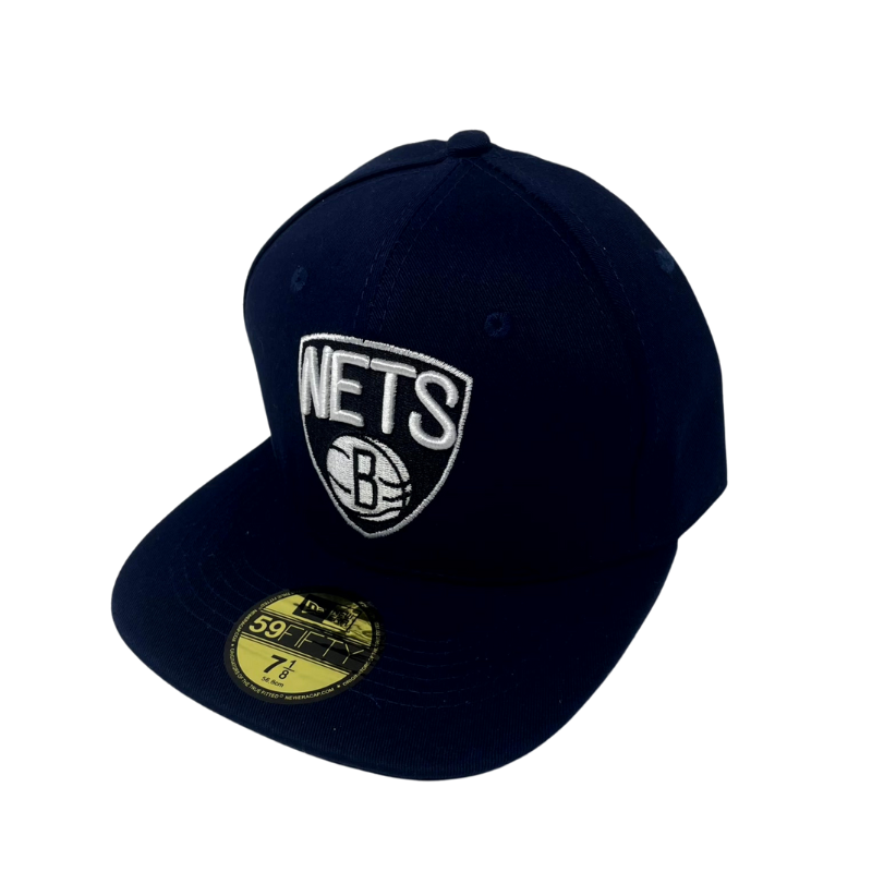 Hat-1711
