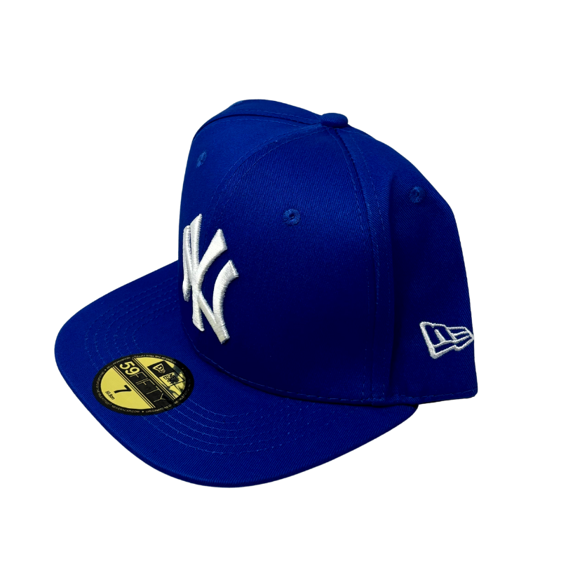 Hat-1017