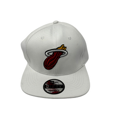 Hat-1076