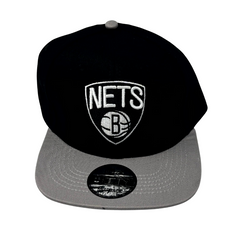 Hat-1016