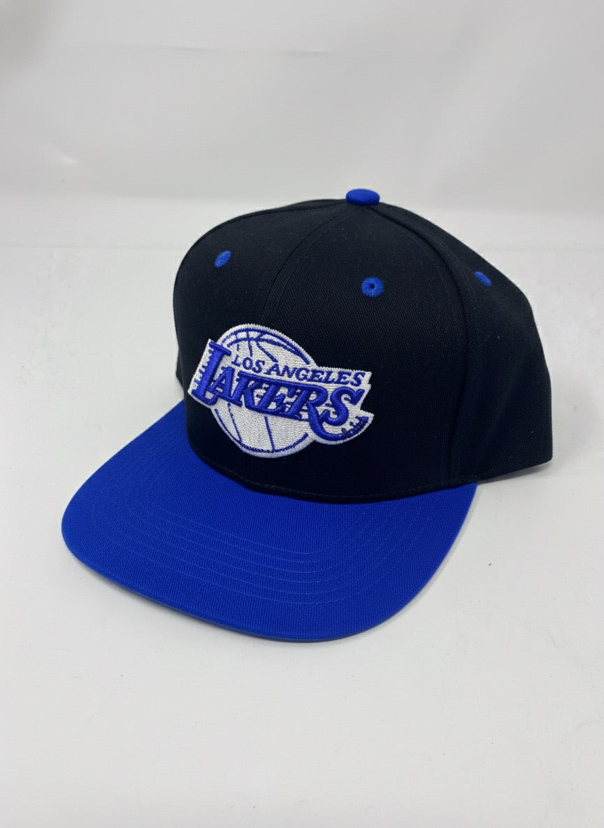 Hat-1724