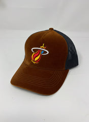 Hat-1483