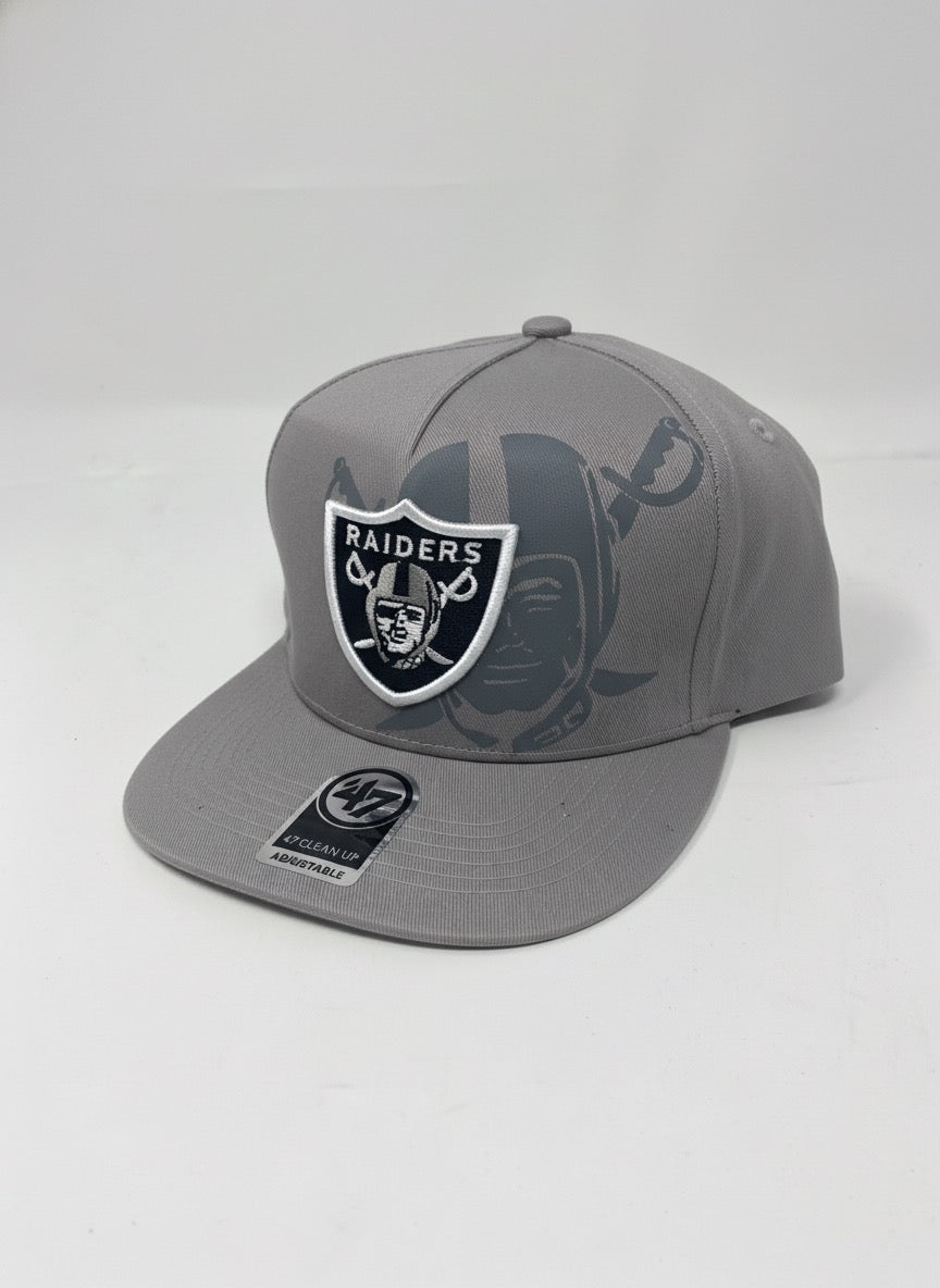 Hat-1424