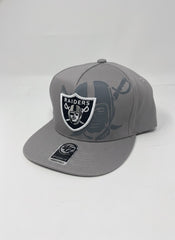 Hat-1424