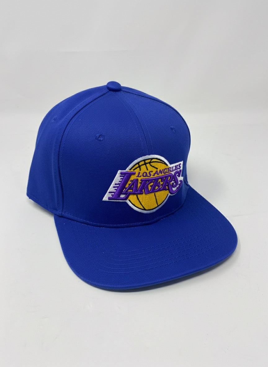 Hat-1537